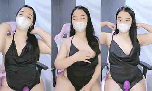 Bokep stw binor twiter gege omek dildo