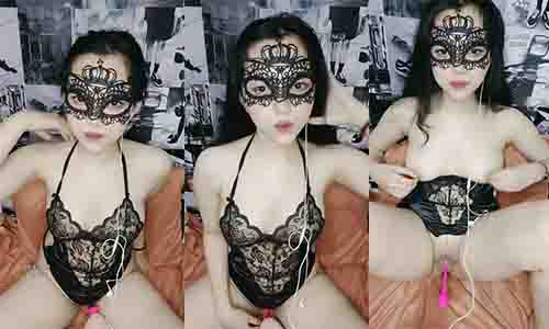 video bokep indonesia abg getarin dildo