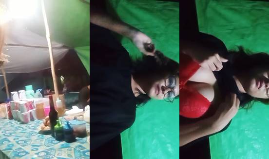 Bokep abg nekat pamerin susu dipinggir jalan