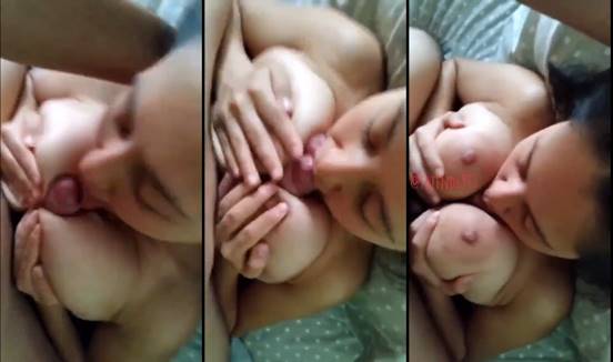 Bokep indo jepit susu bulat pacar enak banget